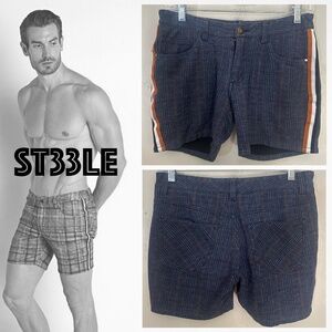 Steele Stretch Shorts 28" waist 5.5" inseam Gently worn 64% rayon/30% polyester